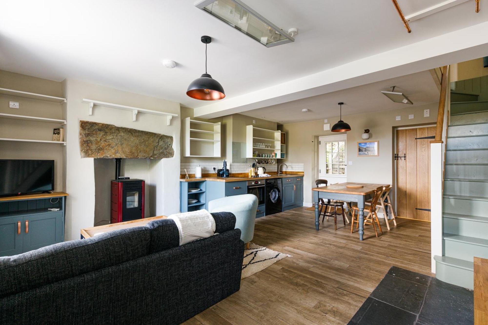 Cosy, 2-bedroom Snowdonia Mountain Retreat *