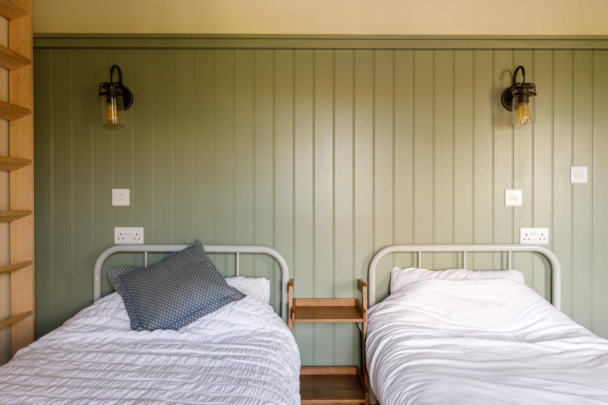 Cosy, 2-bedroom Snowdonia Mountain Retreat *